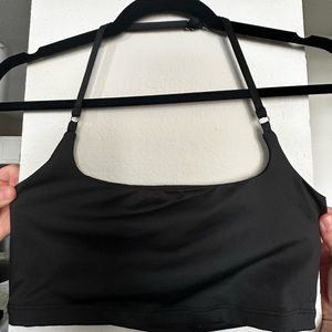 WHITE FOX BOUTIQUE BLACK CROPTOP- Size M